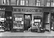 Lipton’s shop in Dumbarton Road, Glasgow
